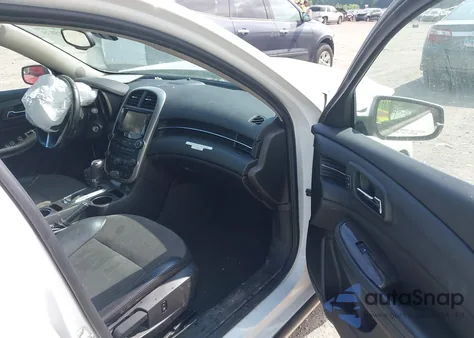 2015 Chevrolet Malibu 2Lt из США, поврежденный, VIN 1G11D5SL1FF206682